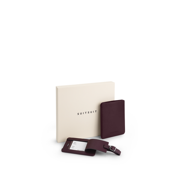 Mystique - Cherry Lacquer - Reisepass Etui & Gepäckhänger Groß