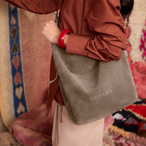 Serenity - Moon Stone - Slouchy Bag (Wildleder)
