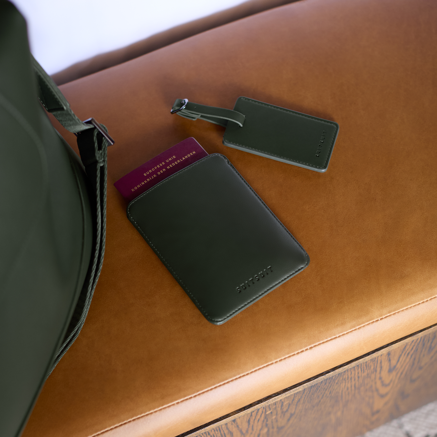 Mystique - Dark Olive - Reisepass Etui 